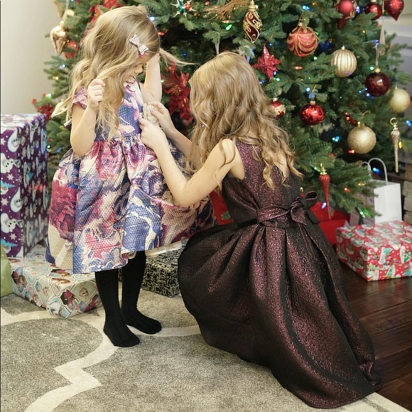 Meet your Posher, Larissa - Picture 1 of 2